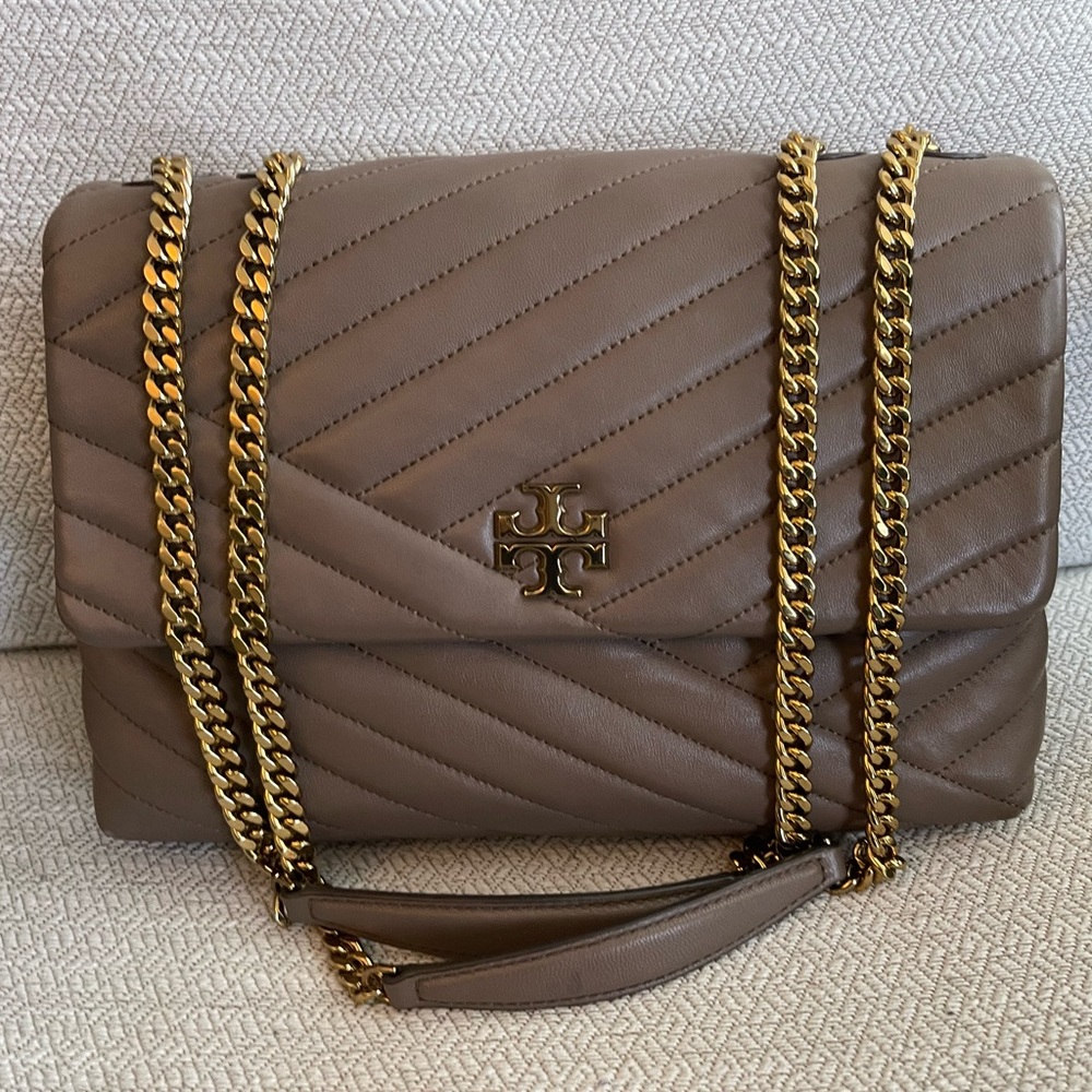 Authentic Tory burch Kira bag - Picture 3 of 16